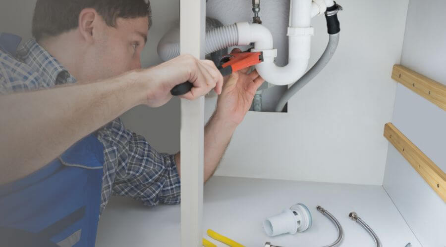 Professional same day plumber in Kingsville, TX